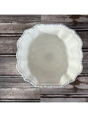 Chateau by Royal Velvet soup plate / bowl 6"